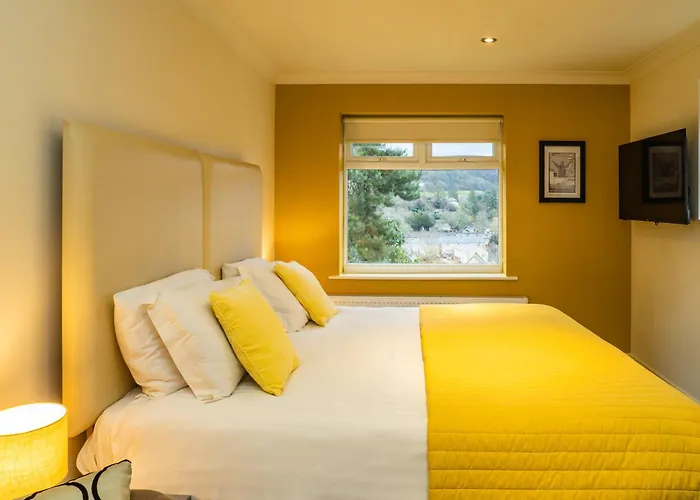 Bagshaw Lodge