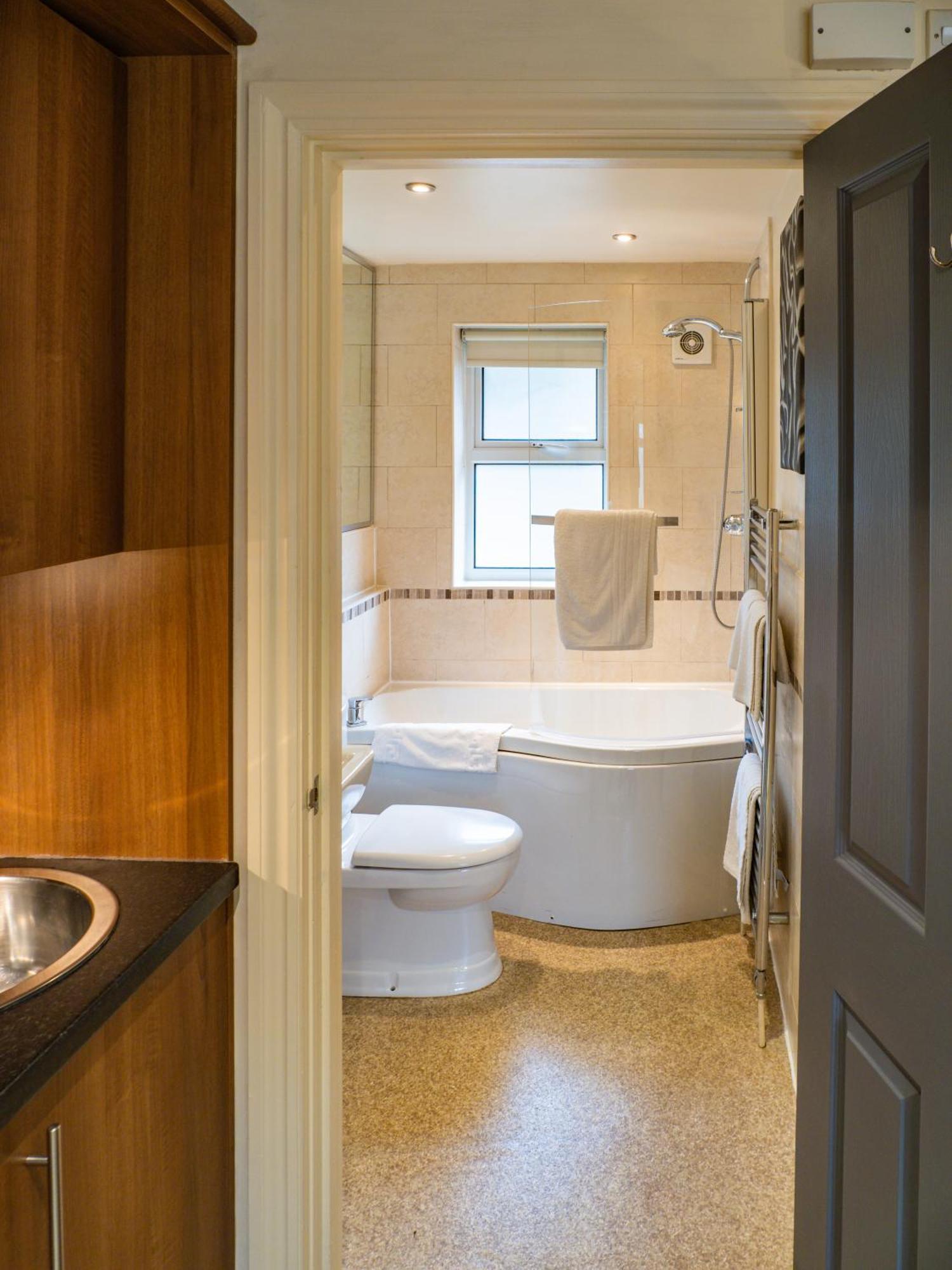 Bagshaw Lodge